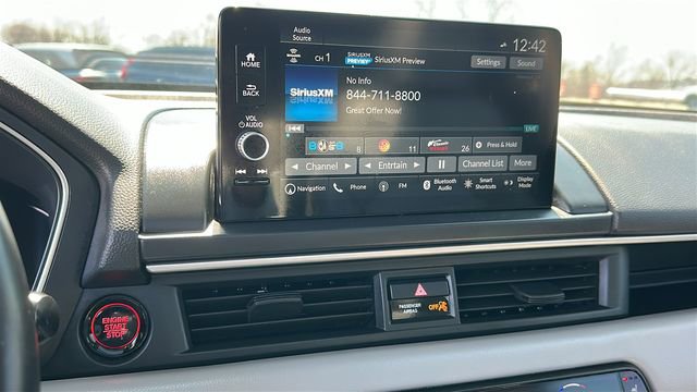 Used 2023 Honda Pilot Touring image 17