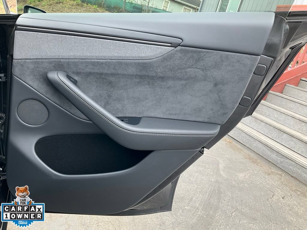 Used 2026 Tesla Model Y AWD image 64