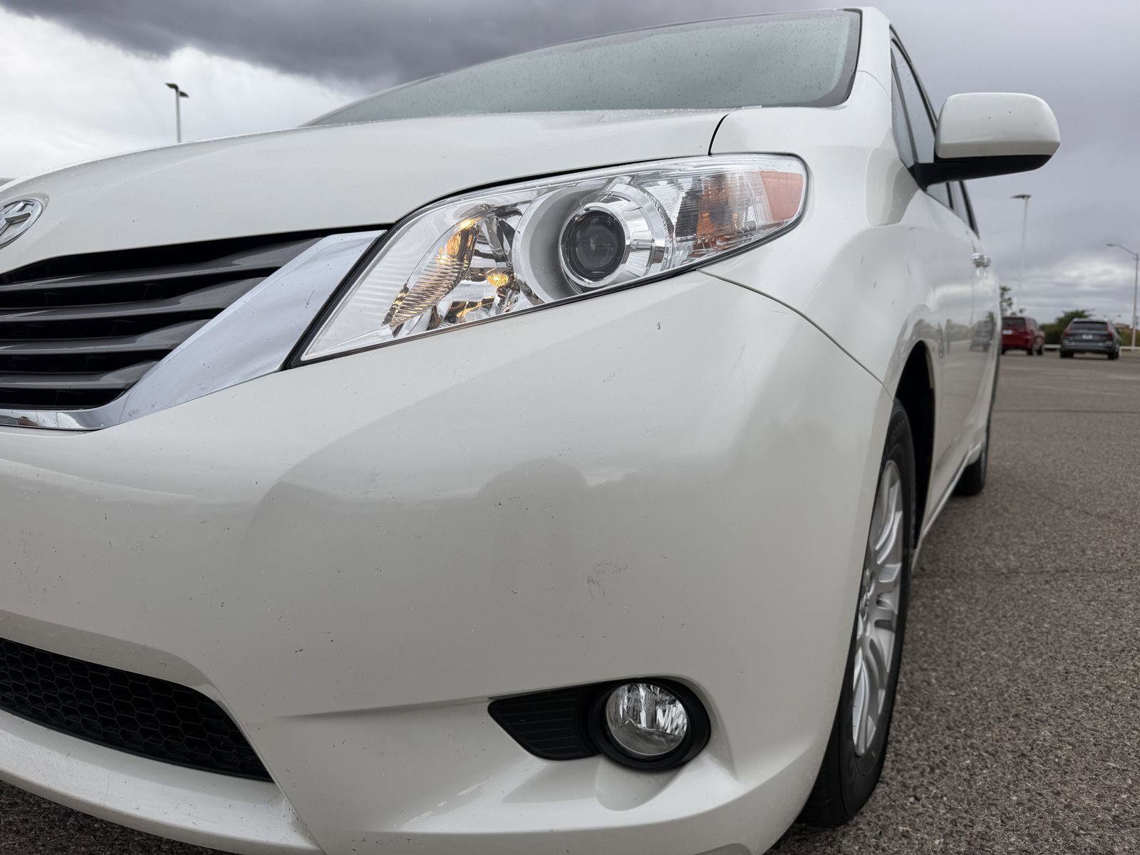 Used 2017 Toyota Sienna XLE w/ XLE Navigation Package FWD image 10