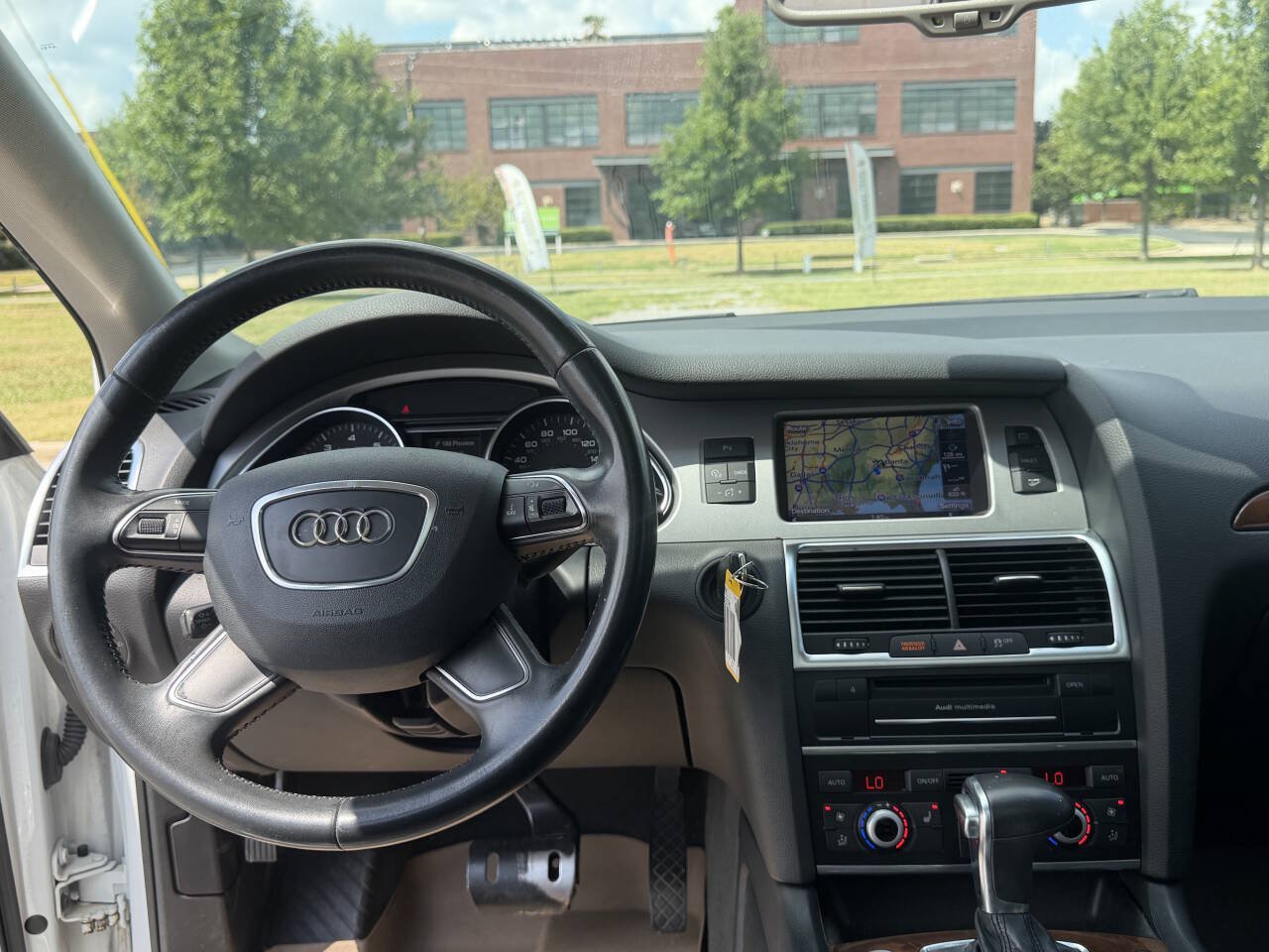 Used 2015 Audi Q7 3.0T Premium w/ Technology Package AWD/4WD image 7