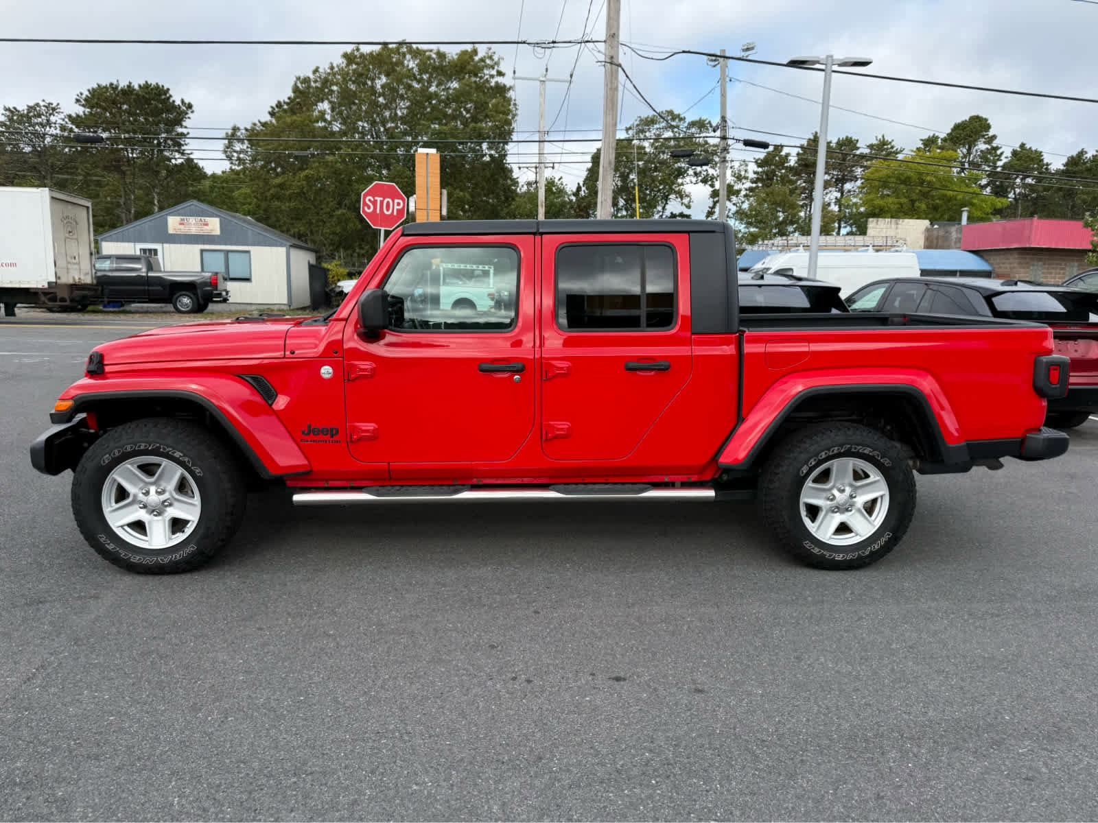 Used 2021 Jeep Gladiator Sport image 5