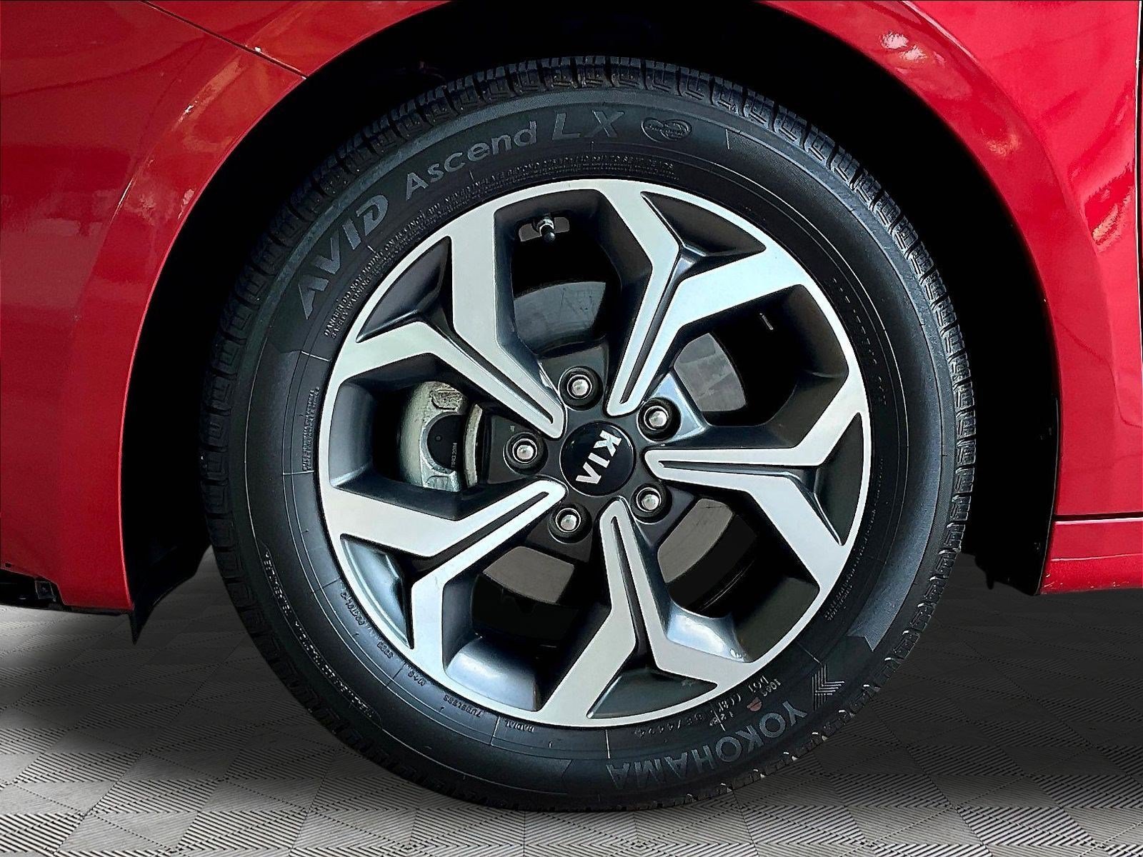 Used 2021 Kia Forte LXS FWD image 30