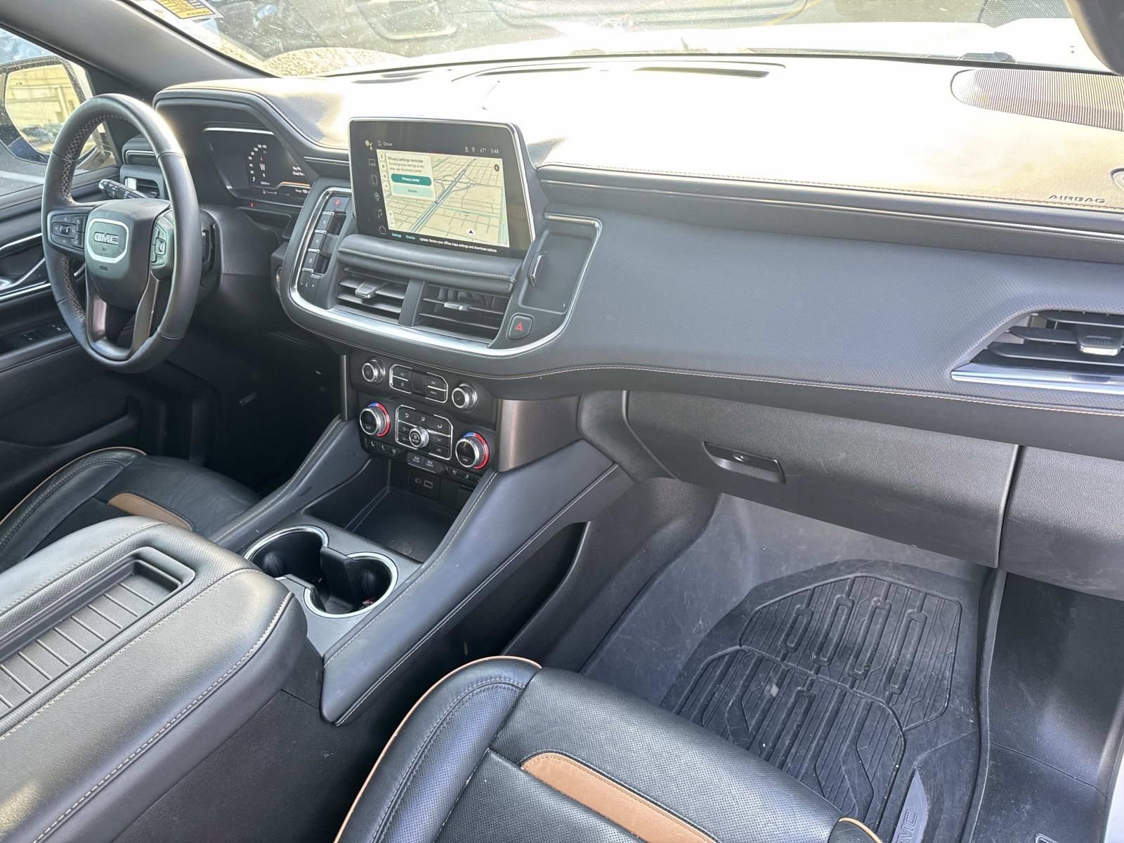 Used 2022 GMC Yukon AT4 image 13