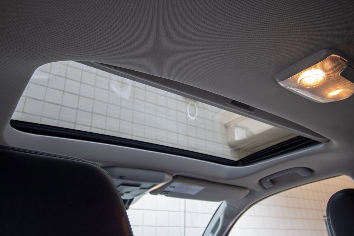 Used 2018 Toyota Tundra Platinum image 17