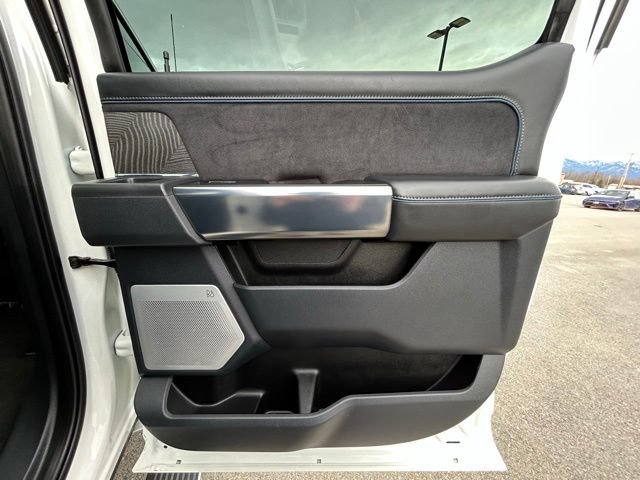 Used 2025 Ford F350 Platinum AWD/4WD image 57