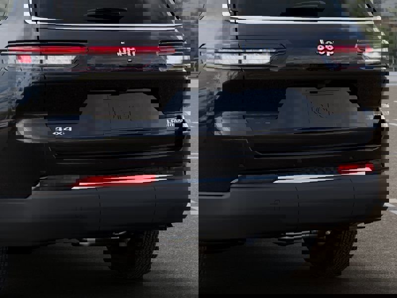 New 2025 Jeep Grand Cherokee L Laredo w/ Luxury Tech Group I image 14