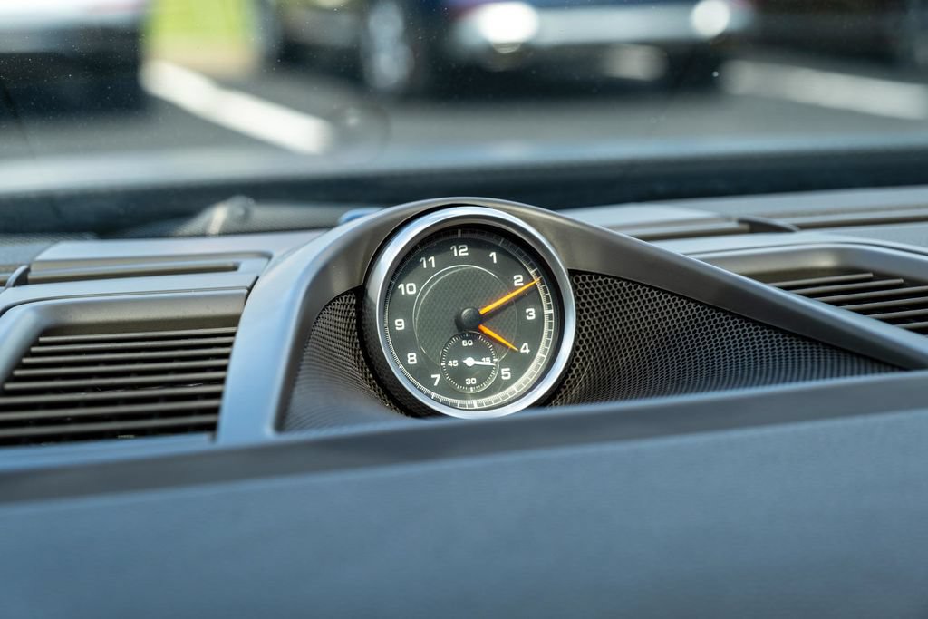 Used 2016 Porsche Panamera RWD image 24
