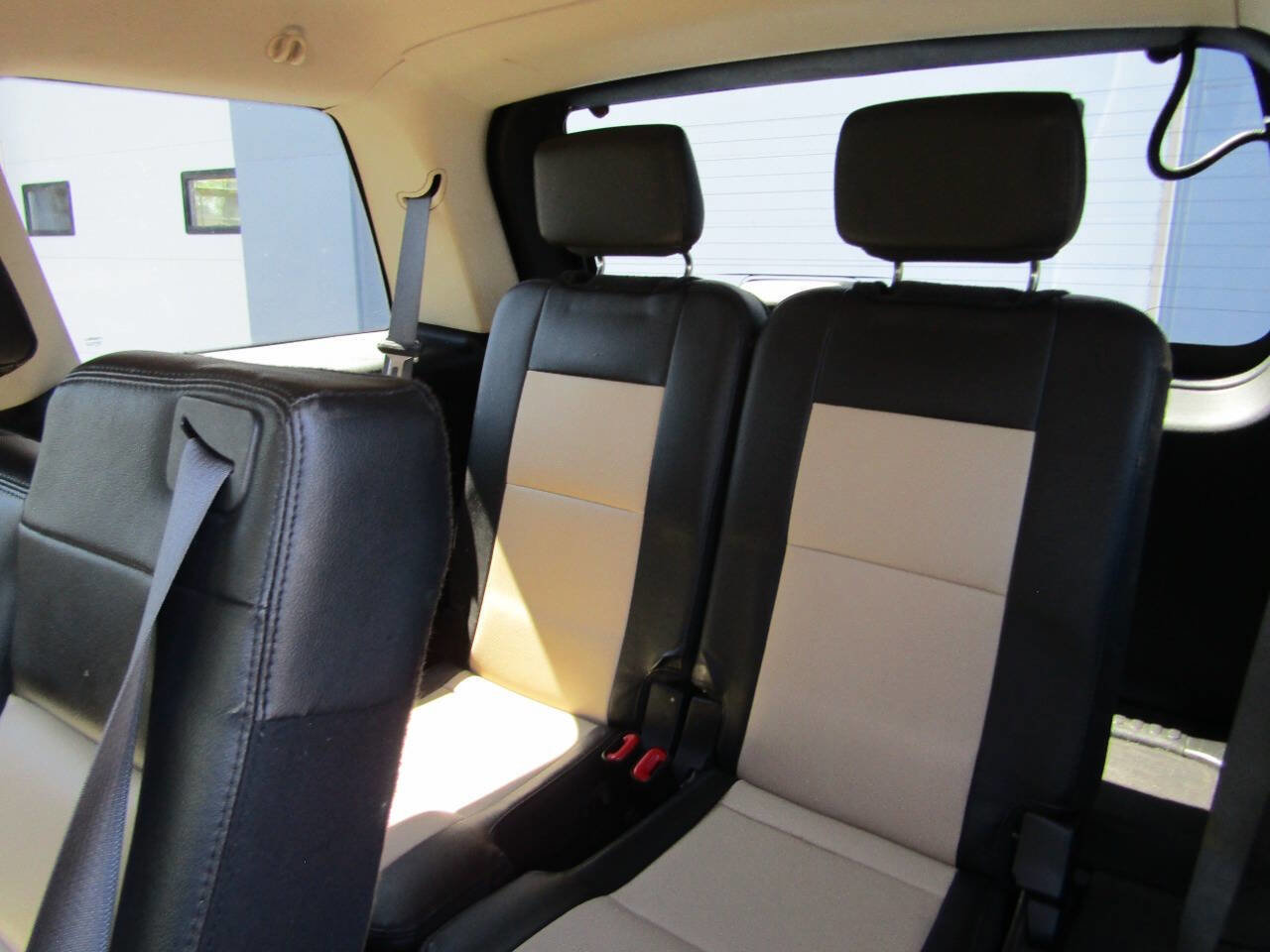 Used 2009 Ford Explorer Eddie Bauer image 7