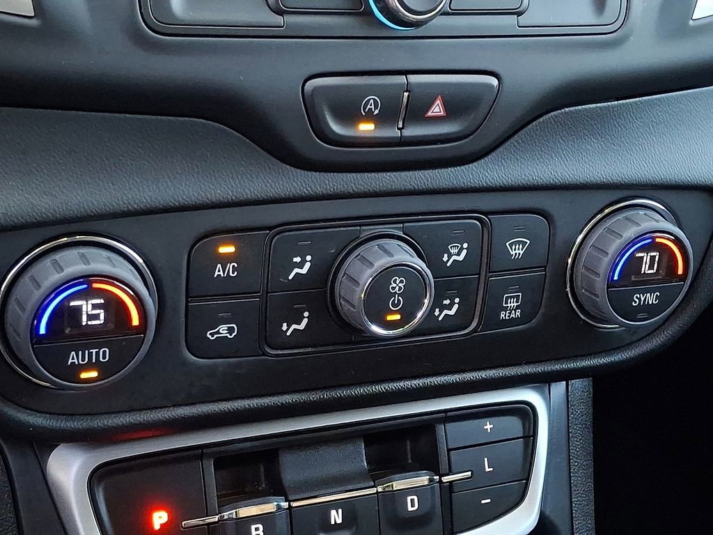 Certified 2022 GMC Terrain SLE w/ Driver Convenience Package image 16