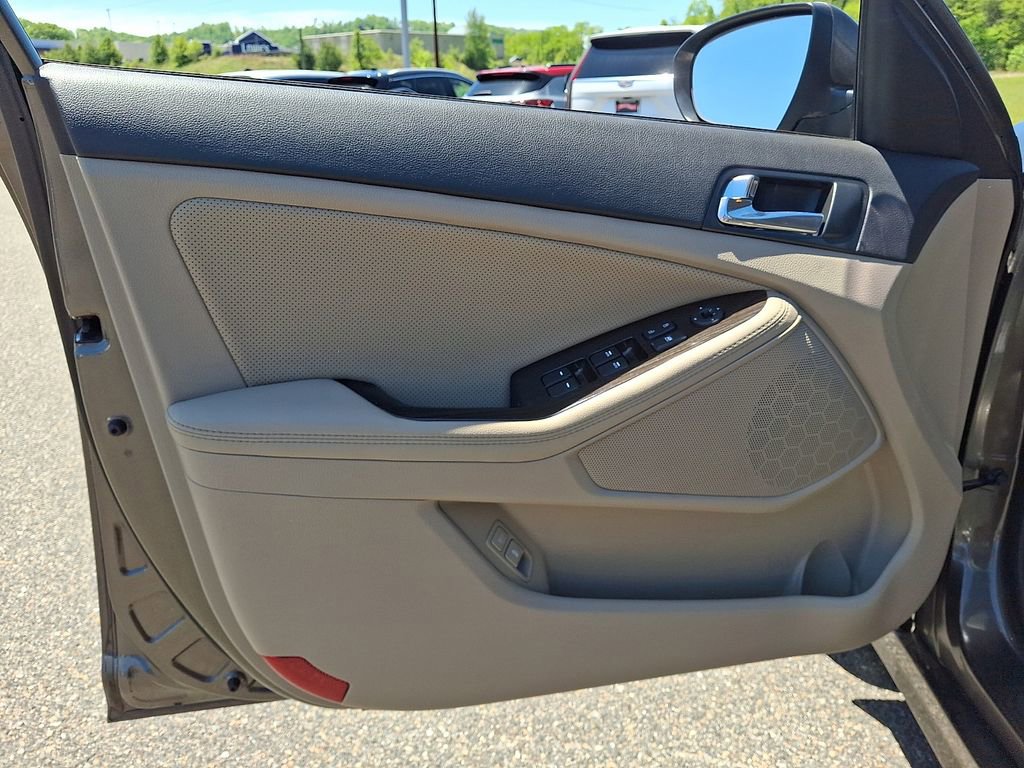 Used 2015 Kia Optima EX FWD image 12