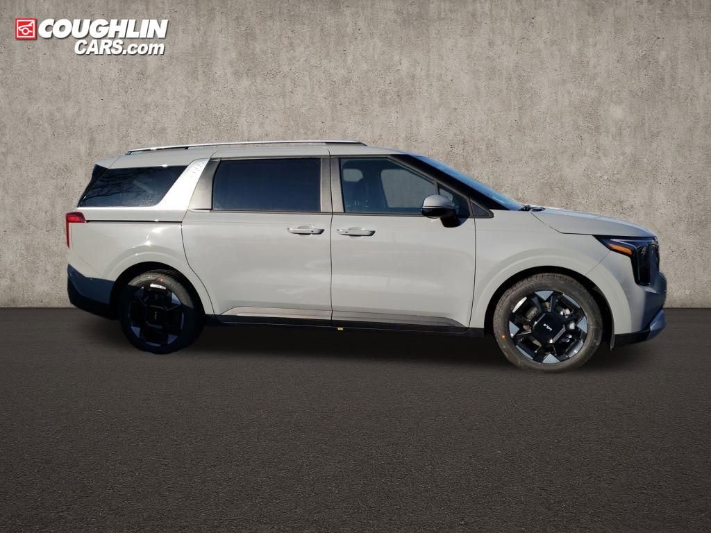 New 2026 Kia Carnival EX FWD image 10