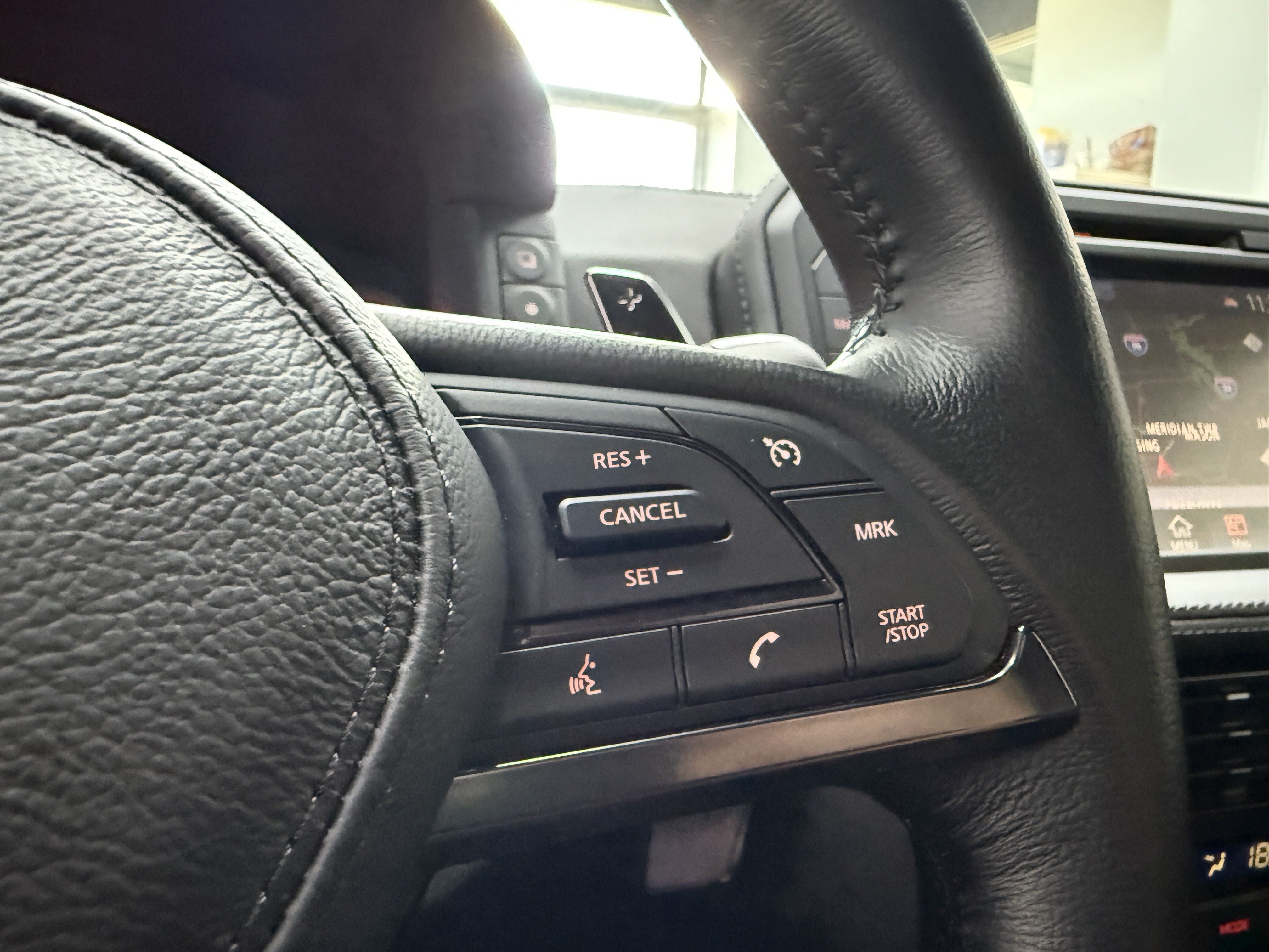 Used 2020 Nissan GT-R Premium AWD/4WD image 16
