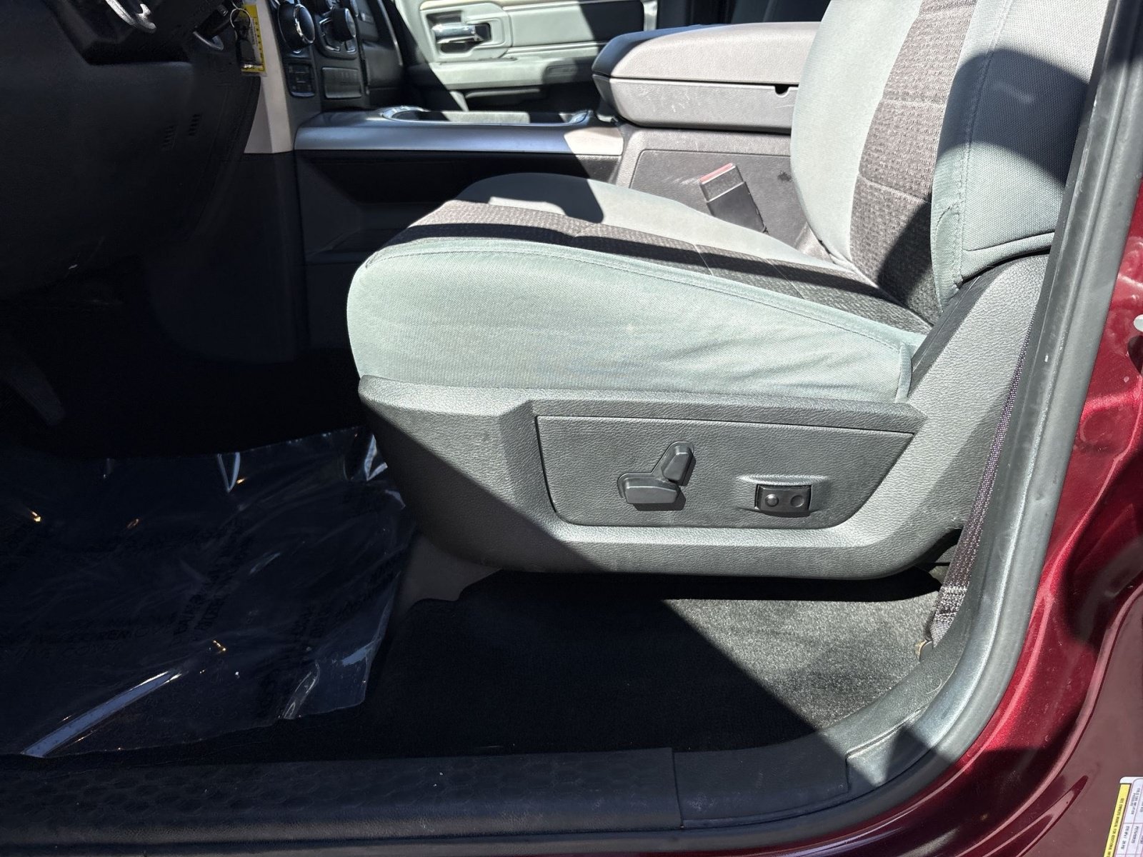Used 2017 RAM 1500 Big Horn AWD/4WD image 14