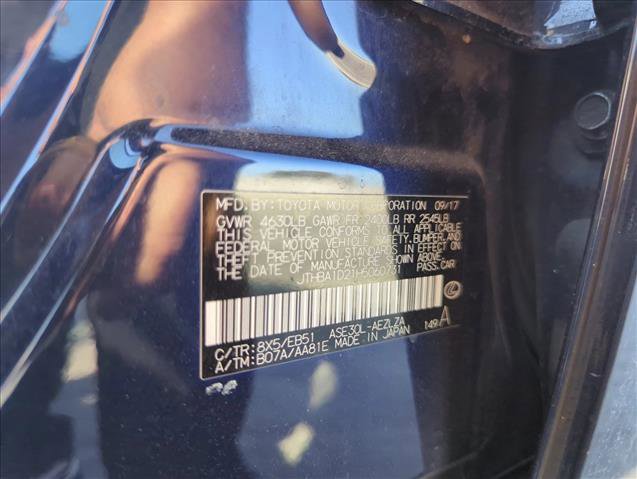 Used 2017 Lexus IS 200t image 29