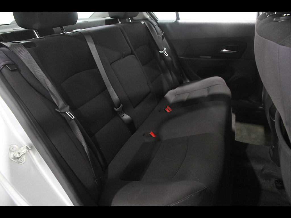 Used 2014 Chevrolet Cruze LT FWD image 14