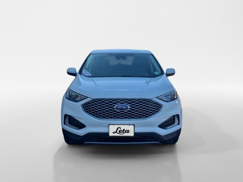 Used 2024 Ford Edge SEL image 8