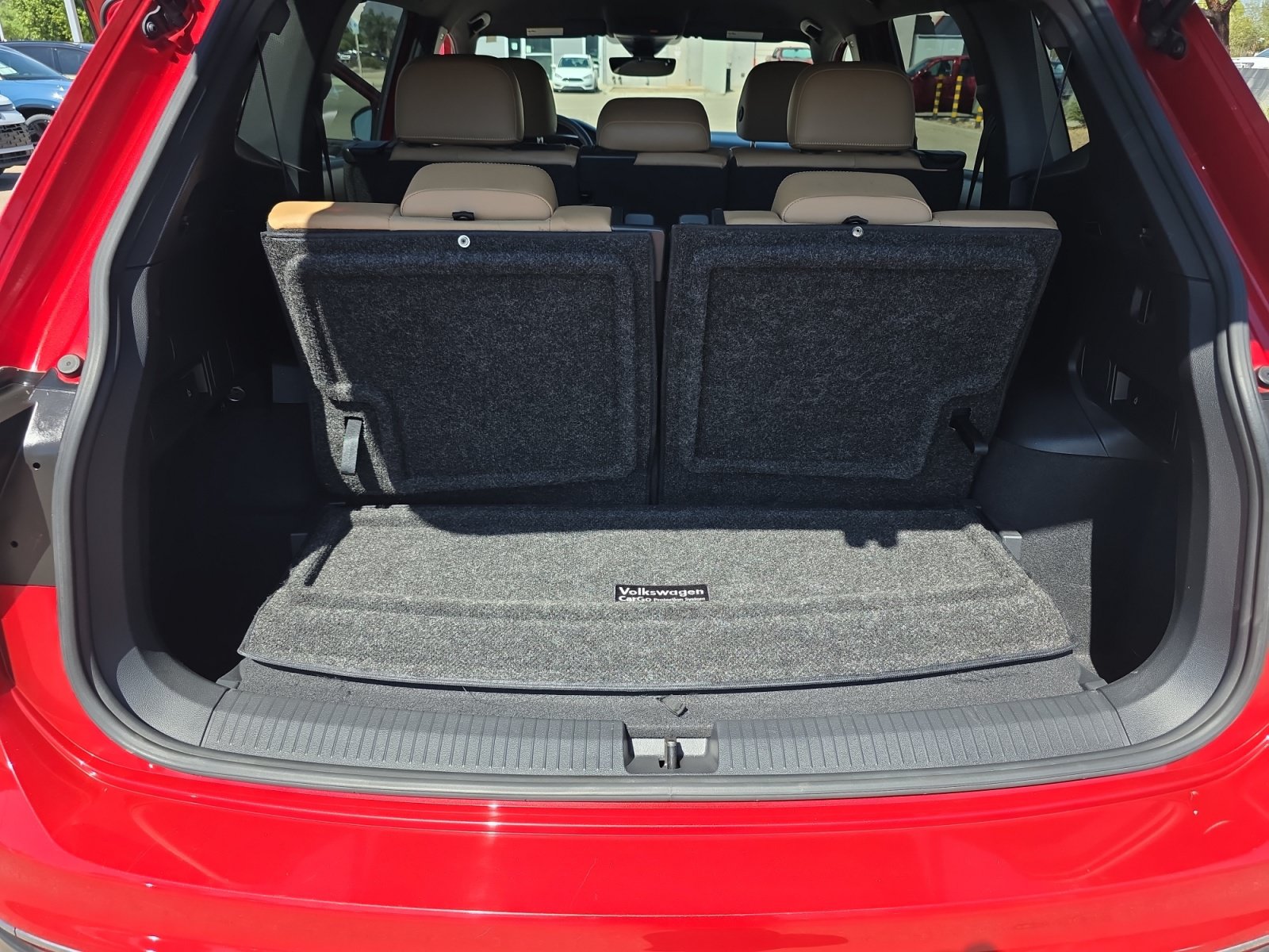 Certified 2022 Volkswagen Tiguan SE FWD image 34