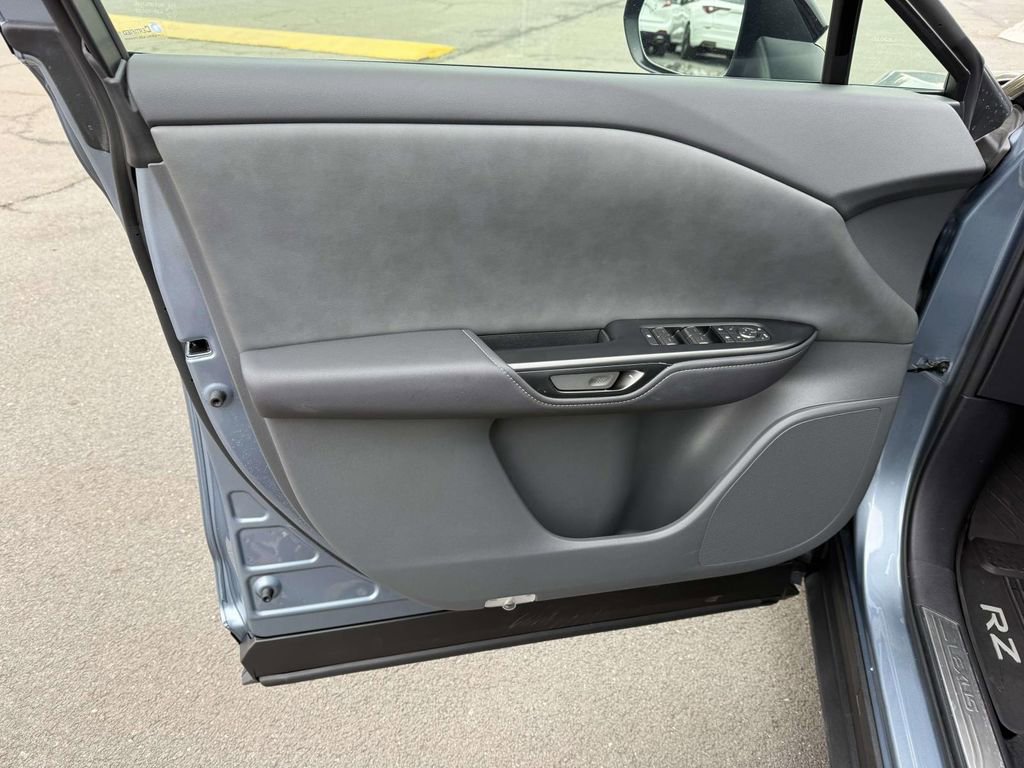 Used 2023 Lexus RZ 450e Premium w/ Technology Package image 13