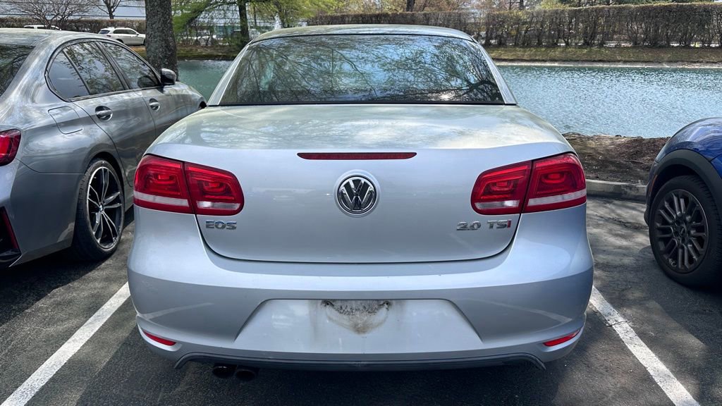 Used 2015 Volkswagen Eos Komfort image 9