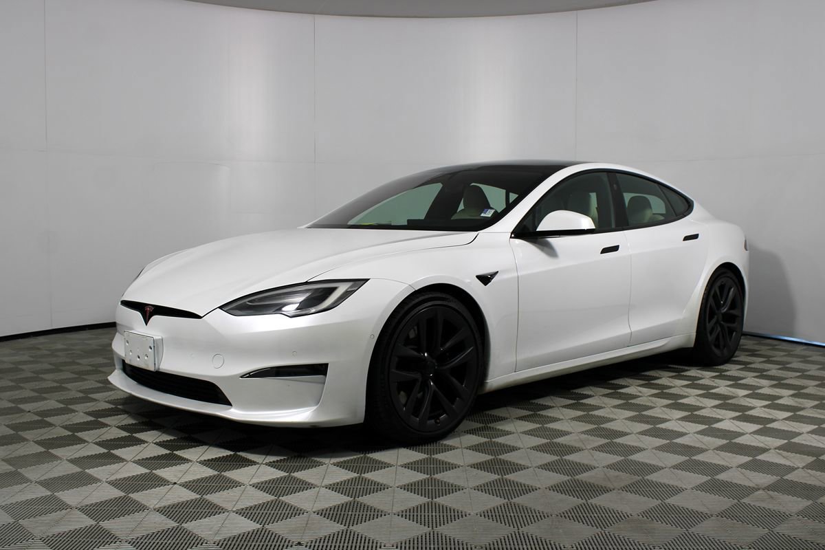 Used 2021 Tesla Model S Plaid AWD/4WD image 34