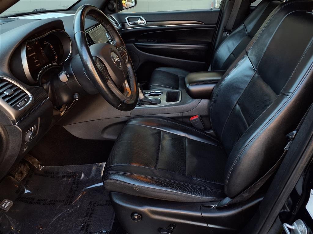 Used 2019 Jeep Grand Cherokee Limited w/ Luxury Group II image 16