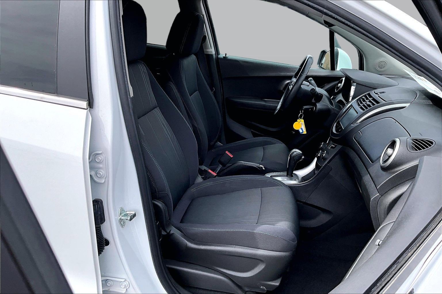 Used 2016 Chevrolet Trax LT AWD/4WD image 7