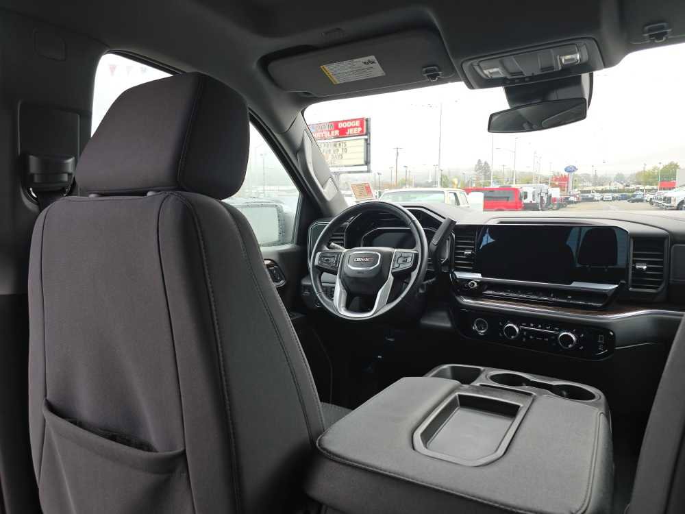 Used 2023 GMC Sierra 1500 SLE image 11