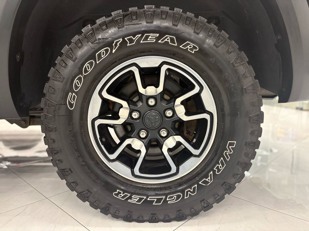 Used 2017 RAM 1500 Rebel image 37