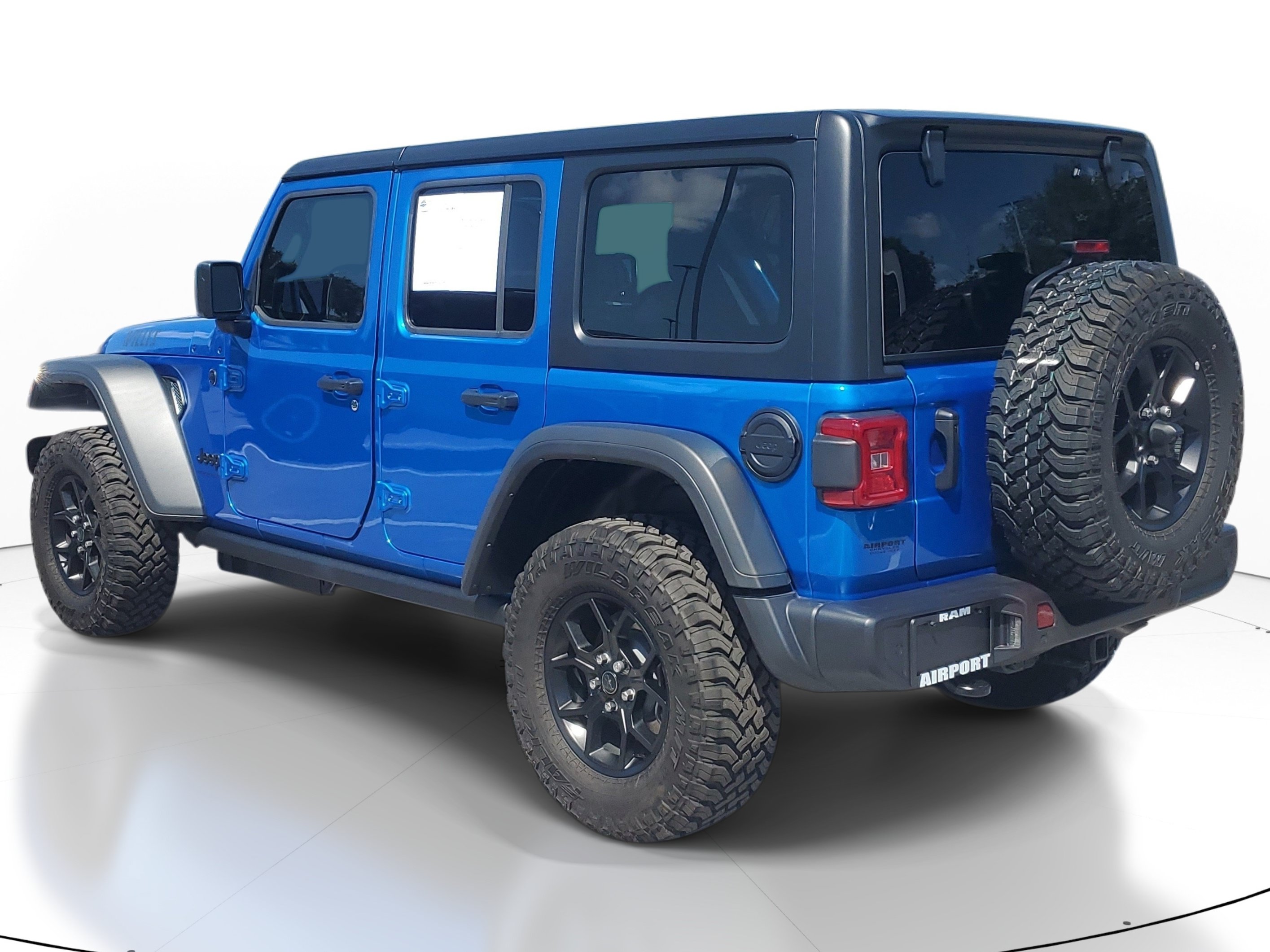 Used 2026 Jeep Wrangler Unlimited Sport AWD/4WD image 5