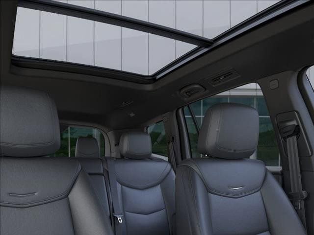 New 2025 Cadillac XT6 Luxury image 24