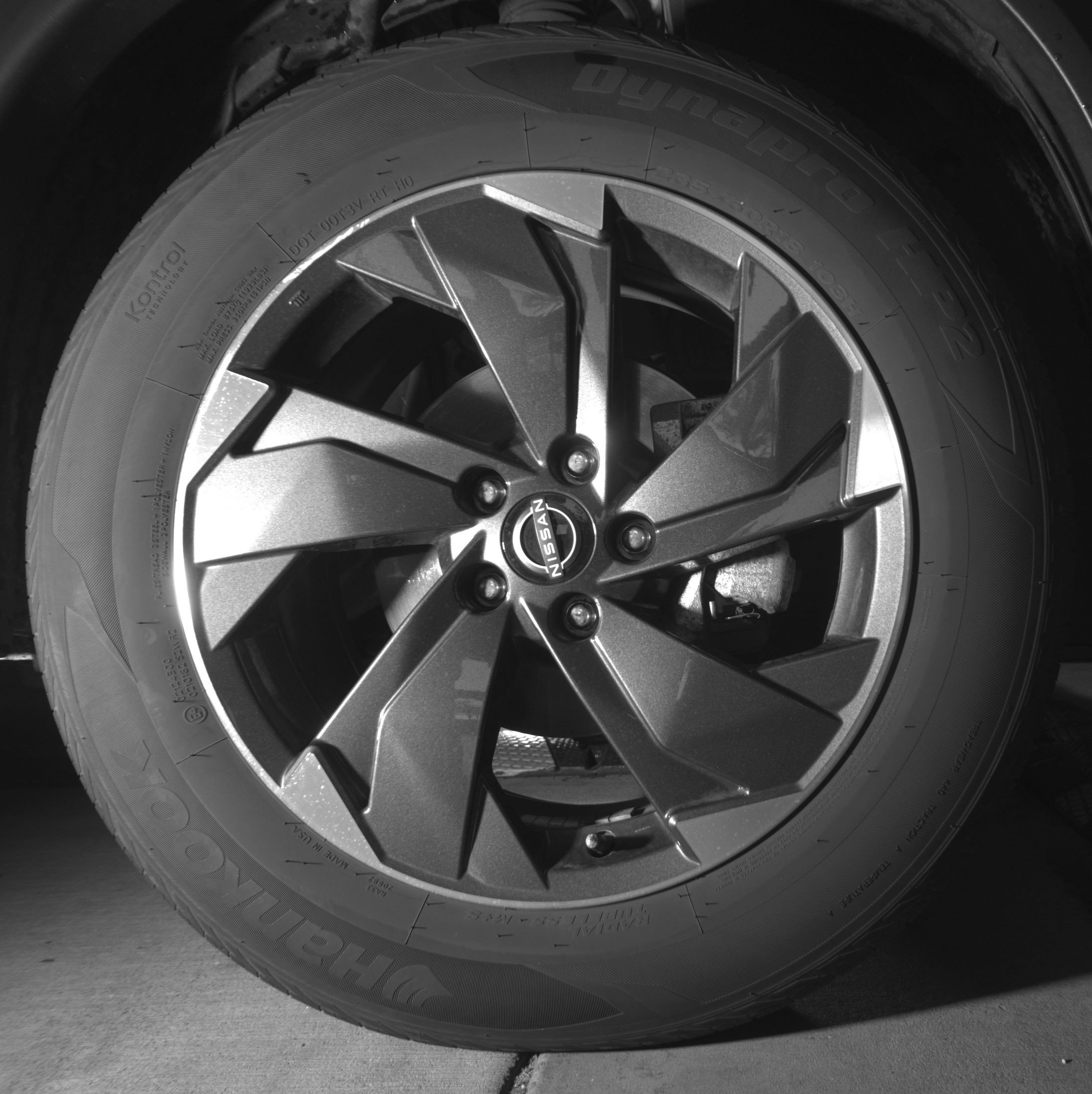 Used 2025 Nissan Rogue SV image 13