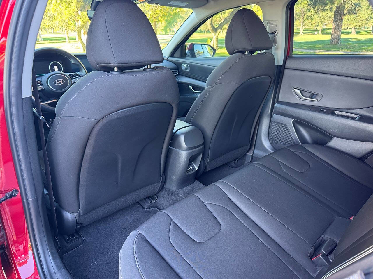 Used 2024 Hyundai Elantra SEL image 22