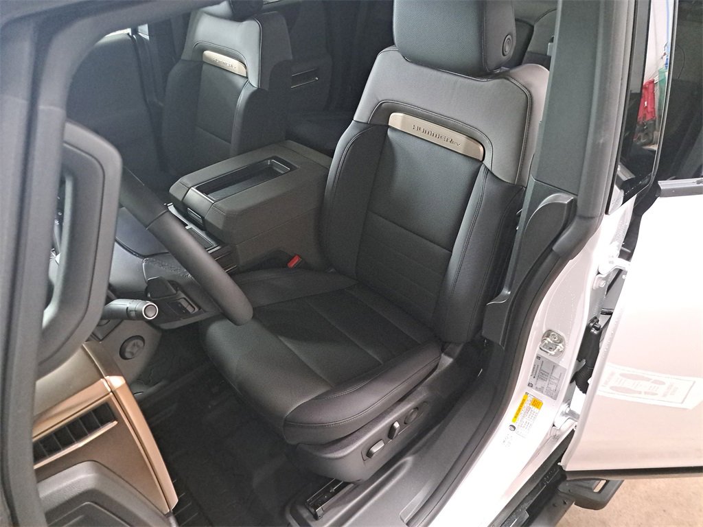 New 2025 GMC Hummer EV 2X w/ Extreme Off-Road Package image 14