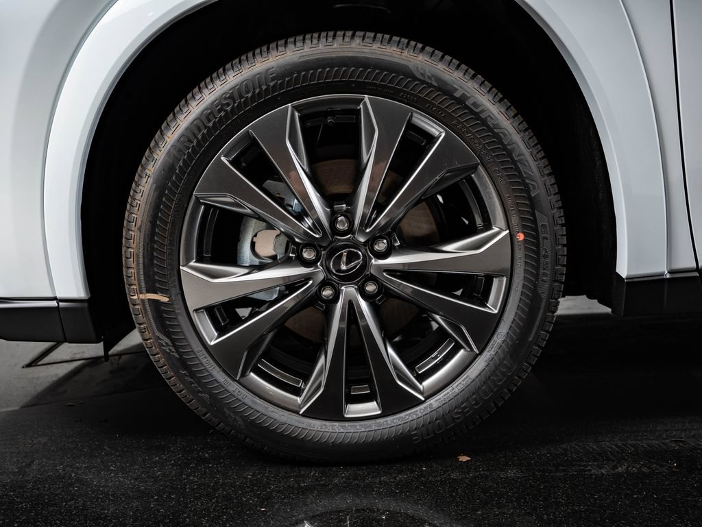 New 2026 Lexus UX 300h AWD image 13