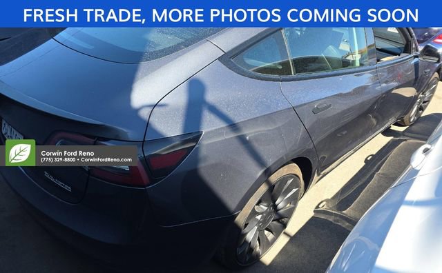 Used 2023 Tesla Model 3 Performance image 3