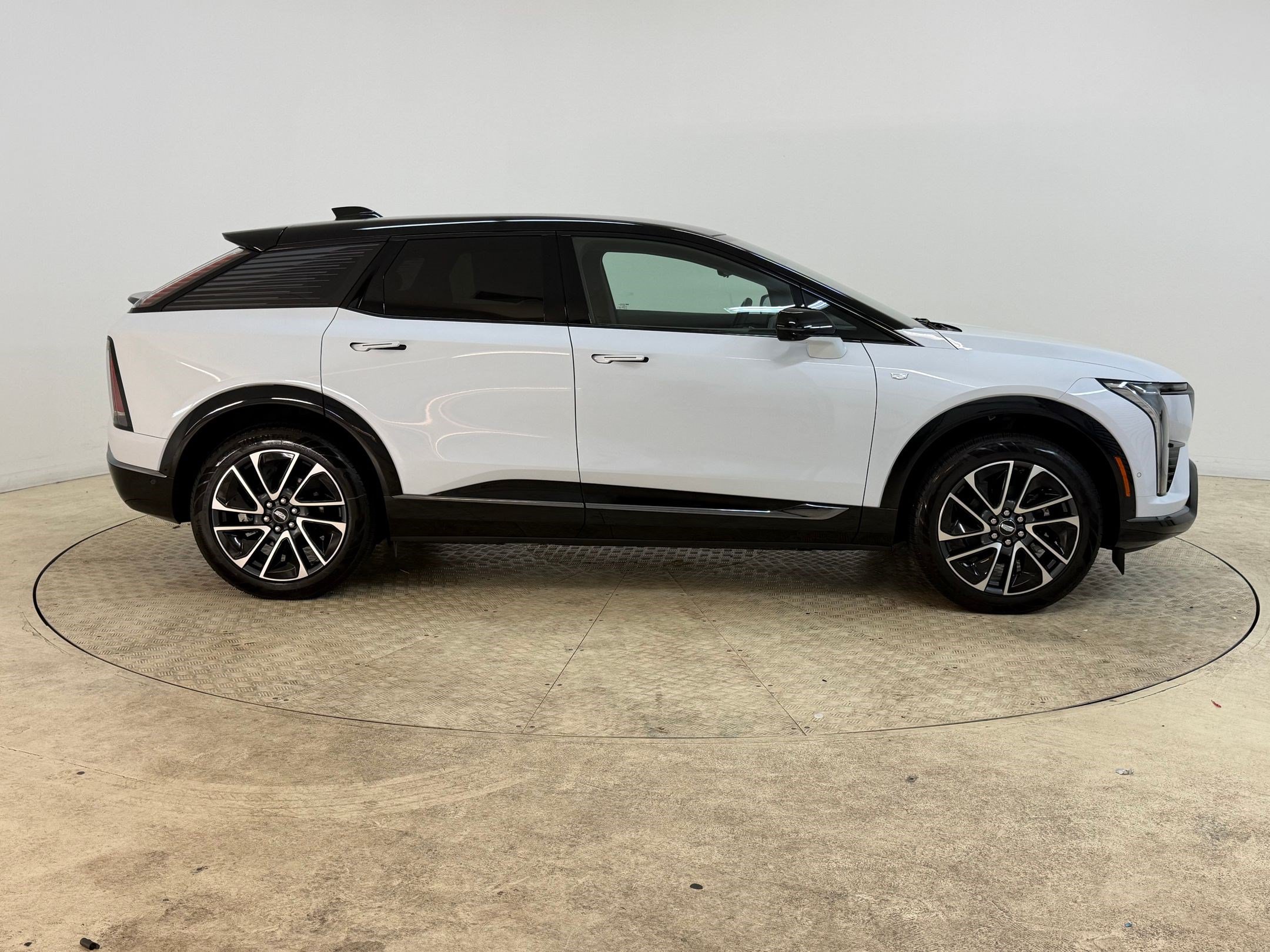 New 2027 Cadillac Optiq Sport RWD image 8