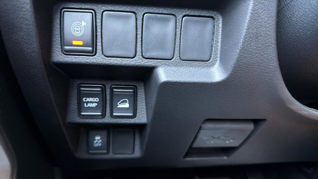 Certified 2024 Nissan Frontier SV w/ Technology Package image 23