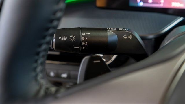 Certified 2025 Nissan Murano SL image 27