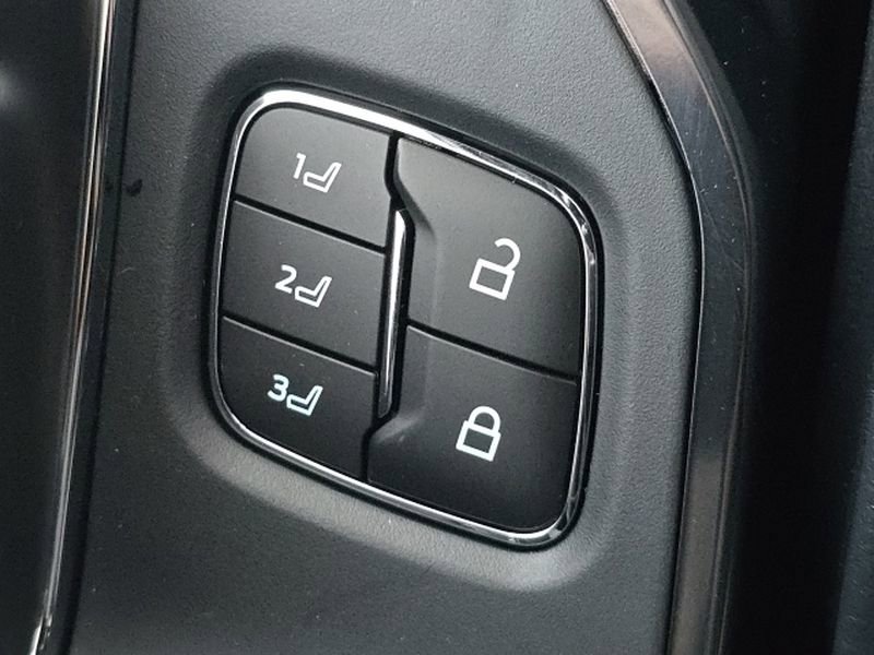 New 2026 Ford F250 Platinum image 13