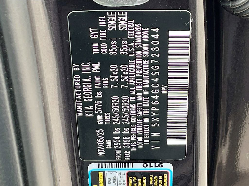 Certified 2025 Kia Telluride S image 15