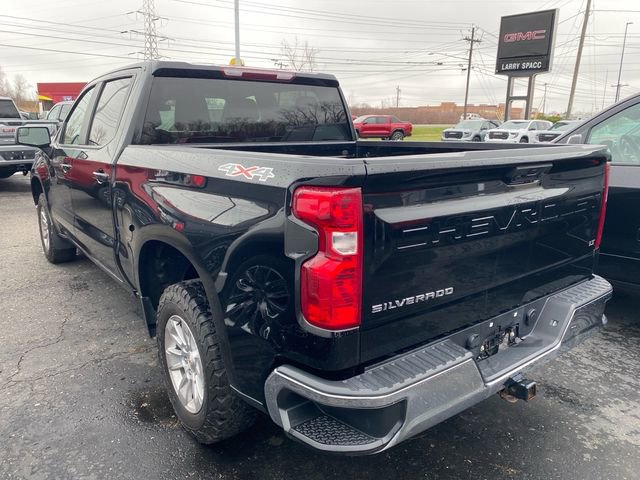 Used 2022 Chevrolet Silverado 1500 LT image 2