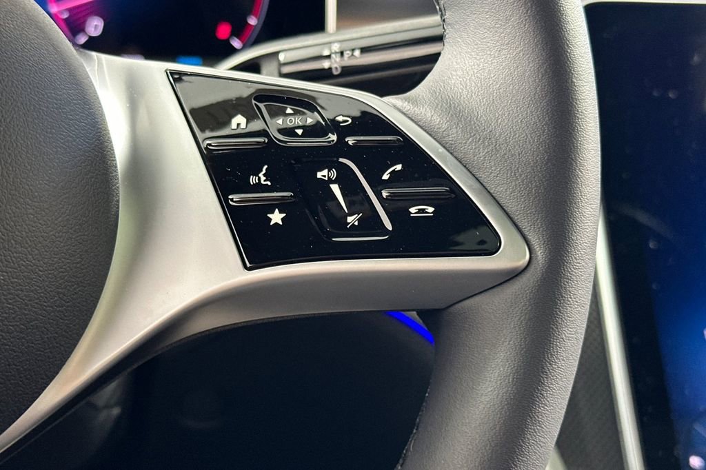 Certified 2026 Mercedes-Benz C 300 Sedan image 28