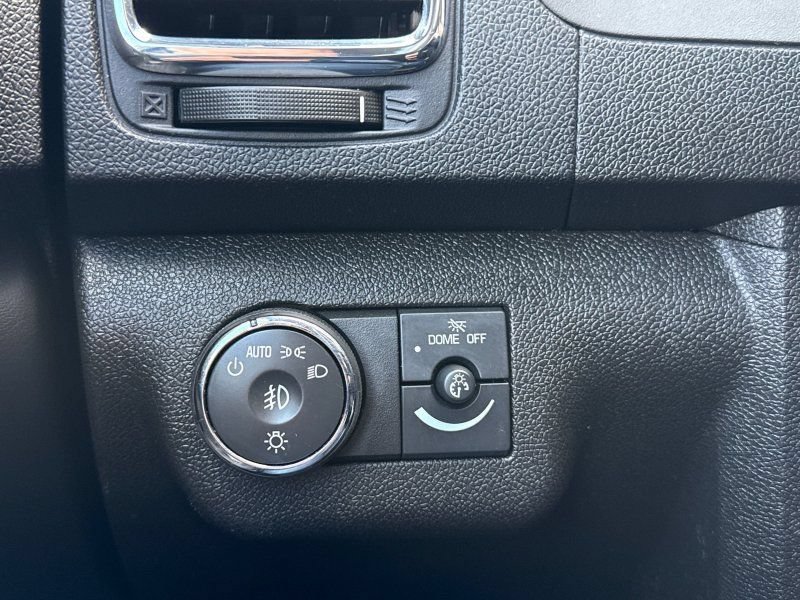 Used 2012 GMC Acadia SLT FWD image 29
