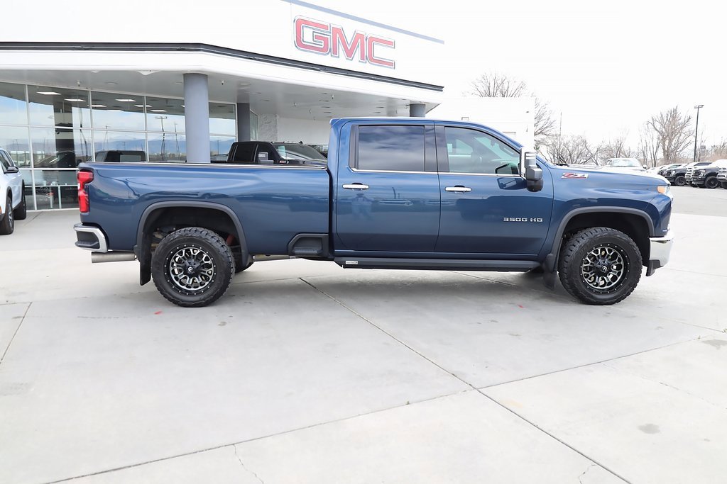 Used 2020 Chevrolet Silverado 3500 LTZ w/ LTZ Premium Package image 7