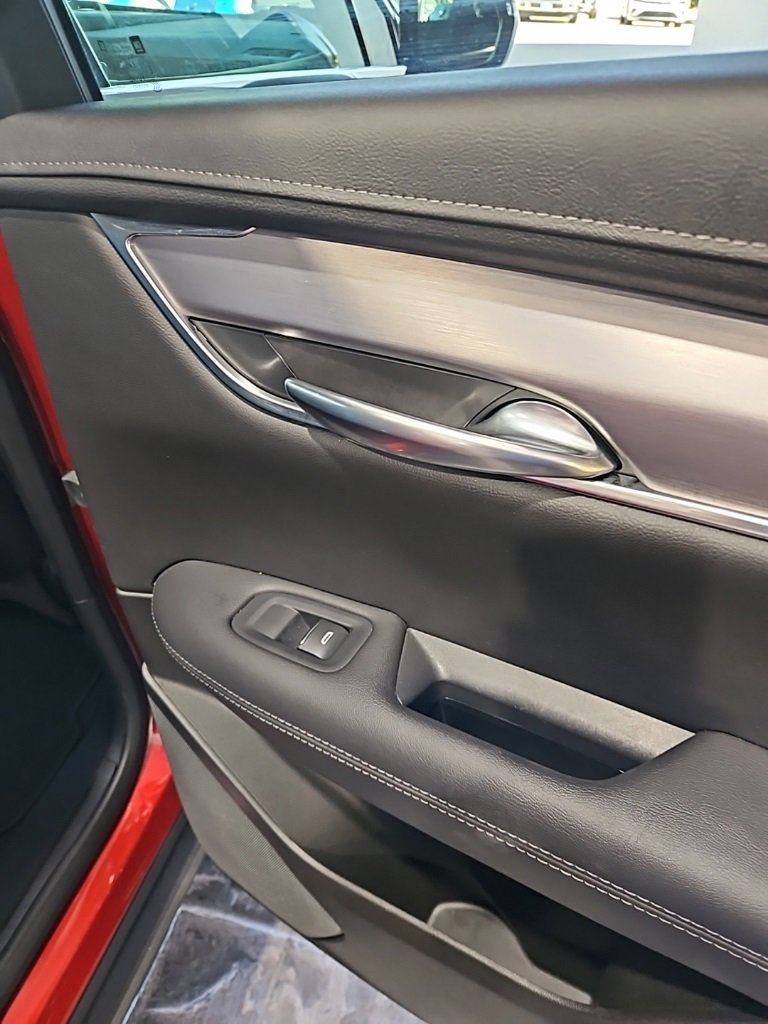 Used 2023 Cadillac XT5 Luxury image 18