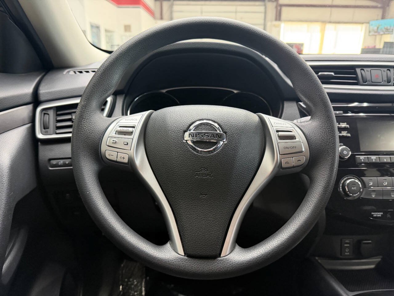 Used 2016 Nissan Rogue S AWD/4WD image 20