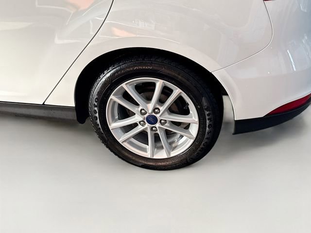 Used 2017 Ford Focus SE image 29