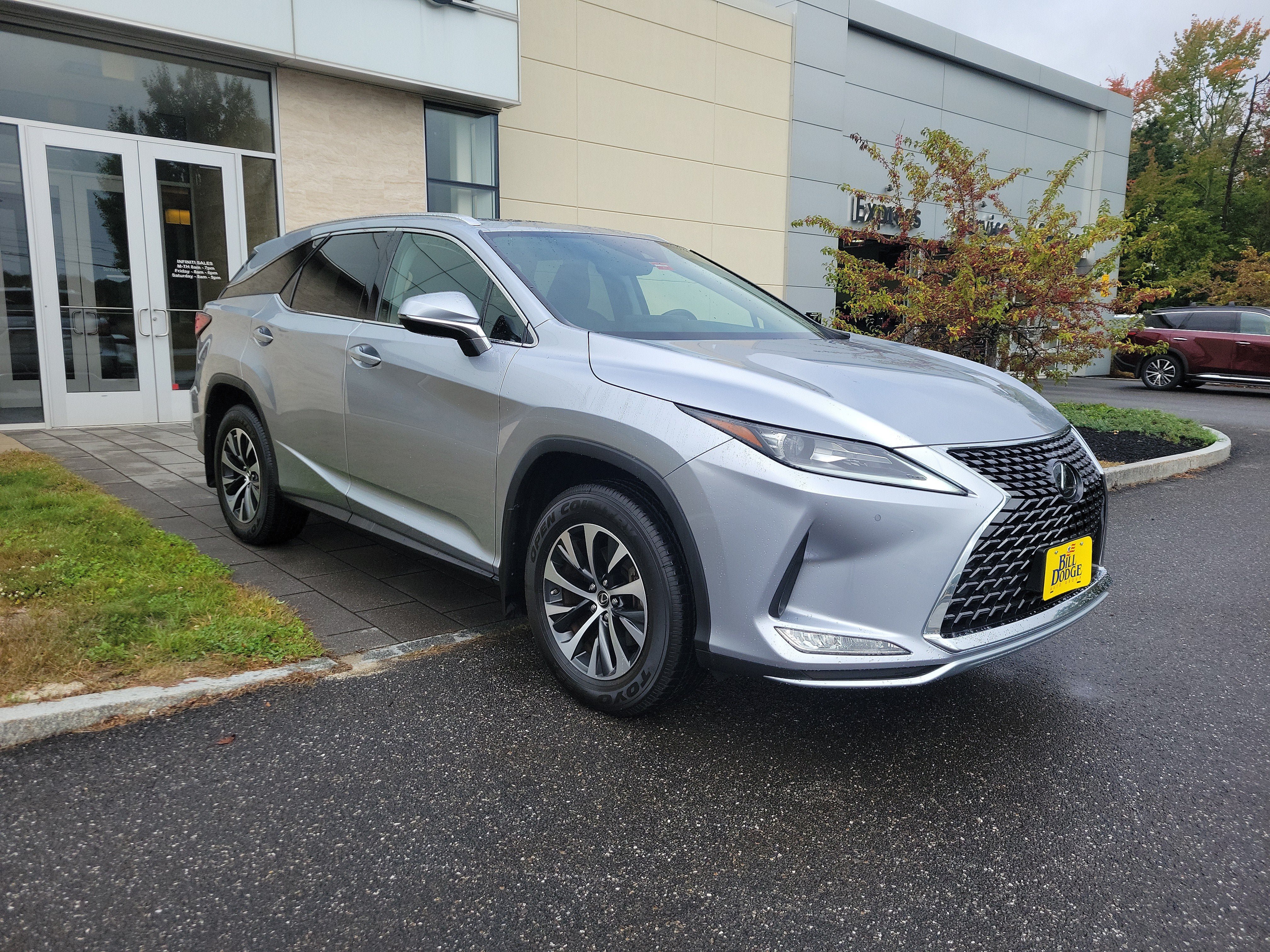 Used 2022 Lexus RX 350L Premium w/ Premium Package AWD/4WD image 9