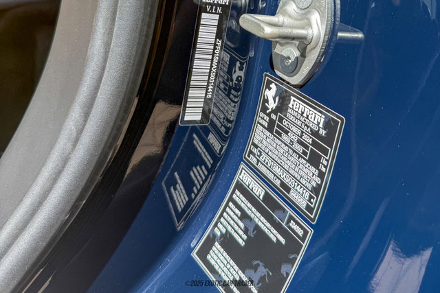 Used 2025 Ferrari 296 GTS RWD image 81