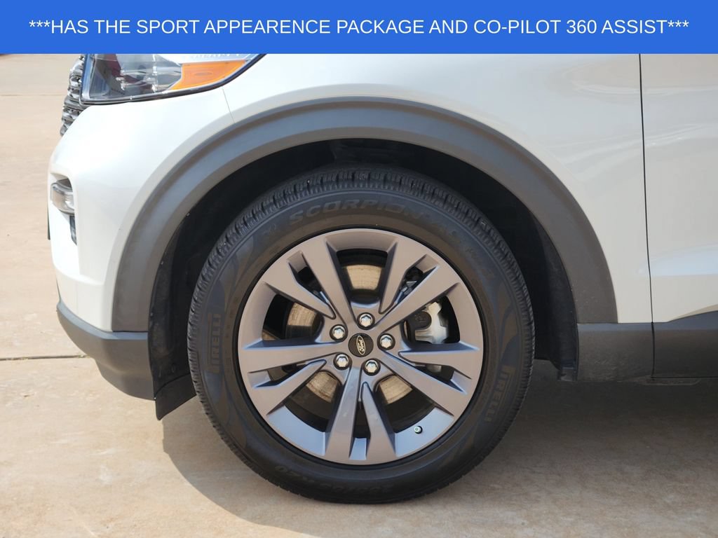 Used 2022 Ford Explorer XLT w/ Equipment Group 202A RWD image 10